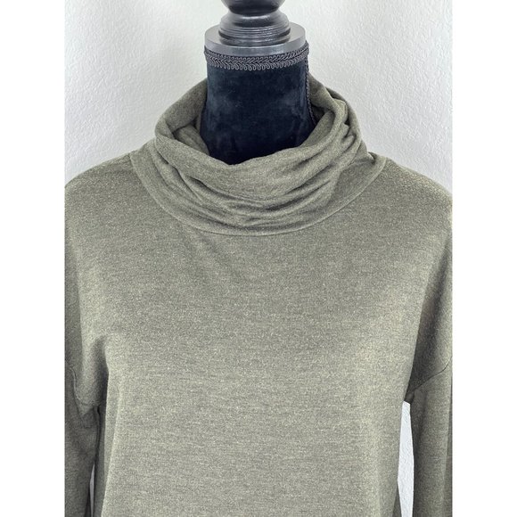 Onzie Tulip Back Cowl Neck Front Pocket Pullover One size fits all - Picture 5 of 14